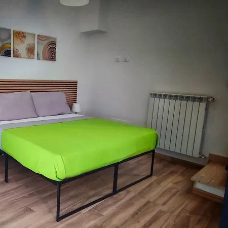 La Cas D' Taton Alojamento de Acomodação e Pequeno-almoço 3*